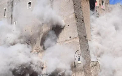 La Torre dei conti en Roma, se derrumba